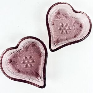2 Collectible Trinket Glass Dishes Hearts Lacy Victorian Floral Lt maroon VTG